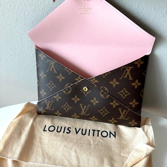 Louis Vuitton Pochette - Picture 3 of 5